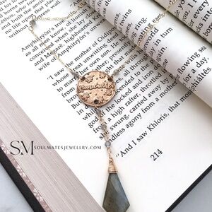 Grandmother necklace grandma necklace. Gorgeous labradorite necklace